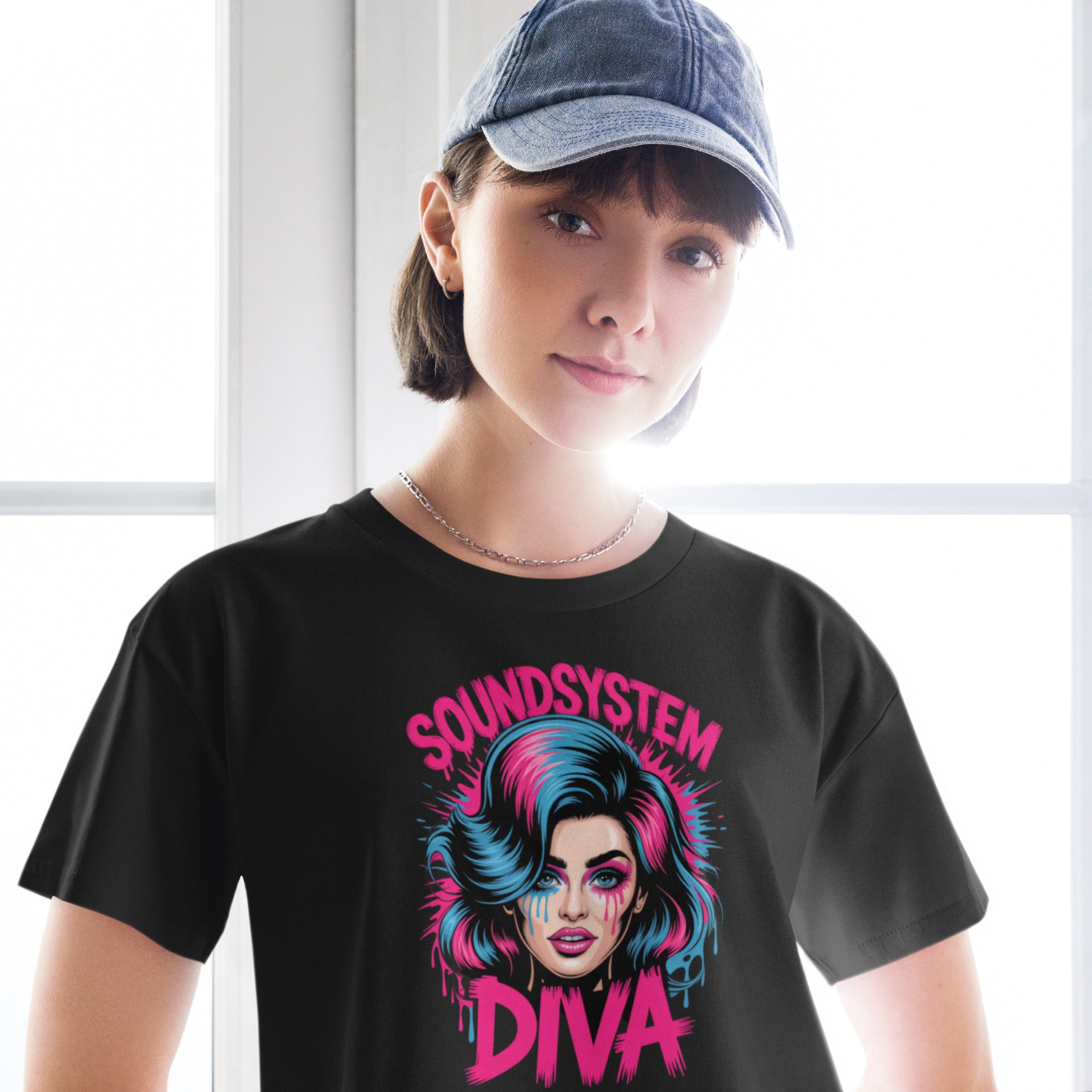 SOUNDSYSTEM DIVA | CROP TOP-10