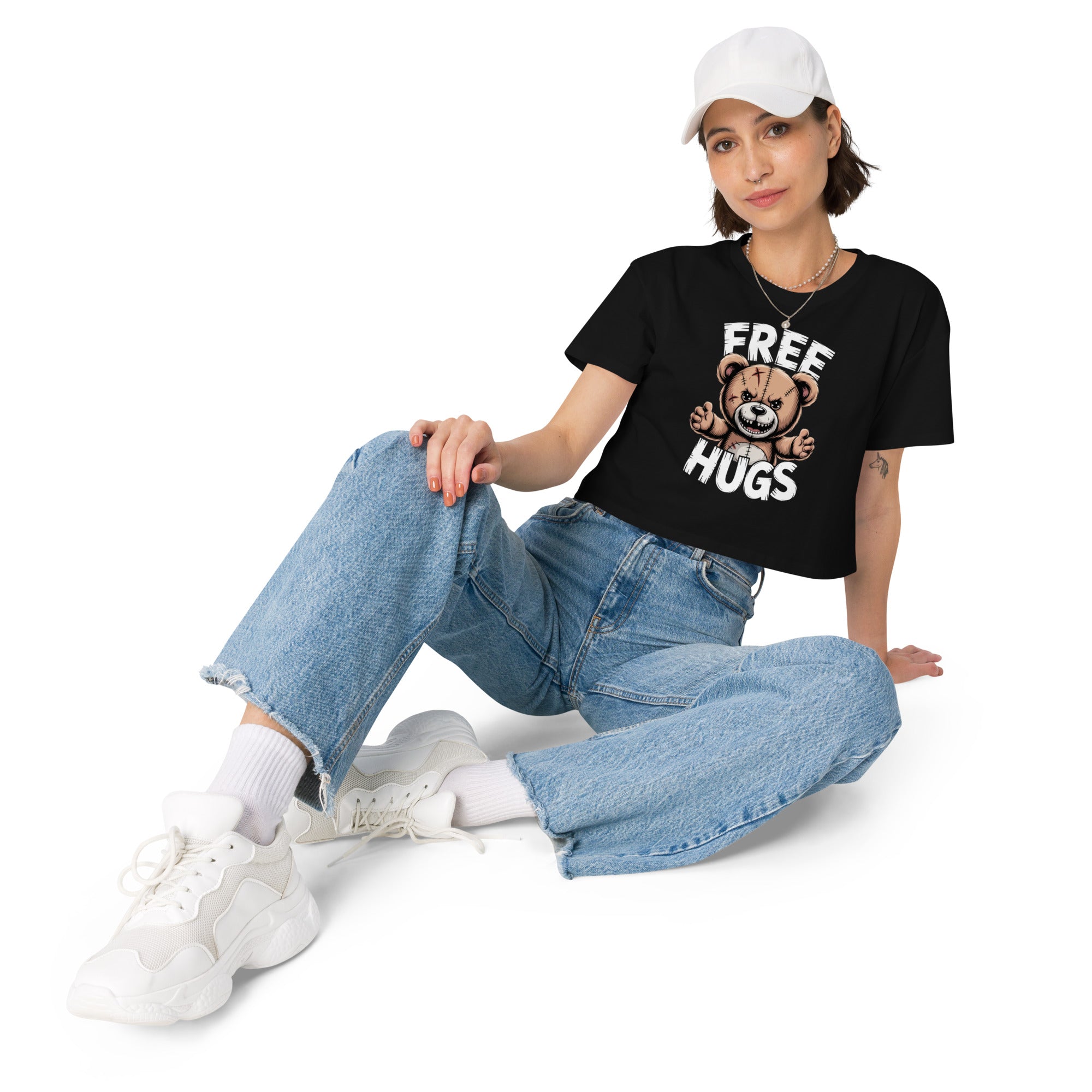 FREE HUGS | CROP TOP-9